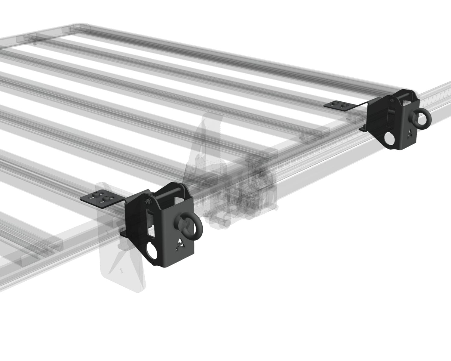 3D-Render einer Airholder Dachträger-Plattform mit zwei Zurrpunkten an den Außenecken: Die schwarz beschichteten Eckhalter werden am Außenprofil montiert und bieten jeweils eine massive Ringöse als sicheren Anschlagpunkt für Spanngurte, Seile oder Karabiner. Durch die kompakte Bauform bleibt die Ladefläche frei, während die Verzurrung direkt am Rahmen erfolgt. Position: Eckbereich der Plattform am Außenrahmen (vorn/hinten je nach Montage, links und rechts möglich).
